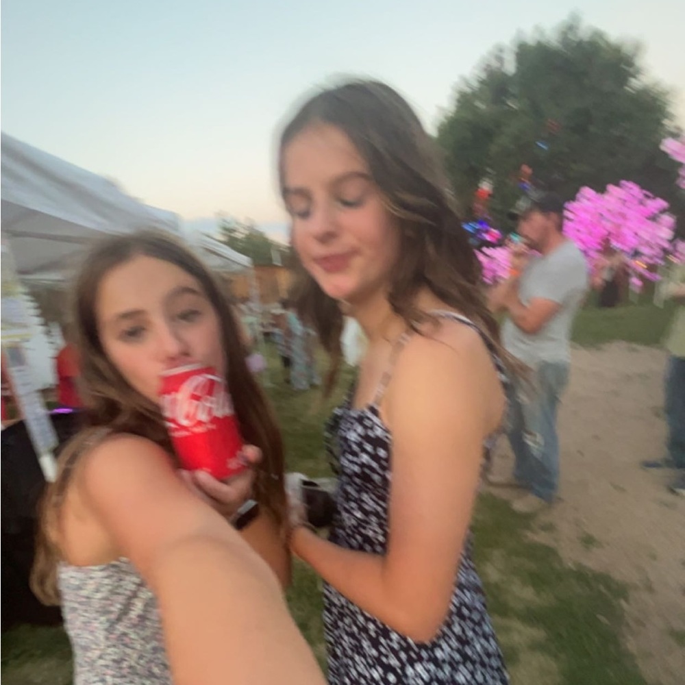 Meet your Posher, Ellie